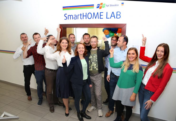 Smart home lab